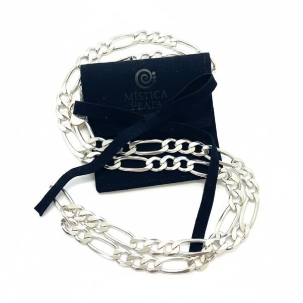 WhatsApp Image 2026-01-01 at 2.47.21 PM Cadena Estilo Cartier: El Equilibrio Perfecto entre Ritmo y Elegancia