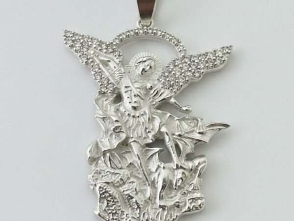 a1ss7mkz5pwomhyipdhp.jpg Pulsera Triple Infinito en Plata .925, detalle 10