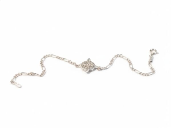cuzkmfhkdlhvcxdtyvvb-2.jpg Pulsera Nudo de Brujas en Plata 925 Fígaro, detalle 1