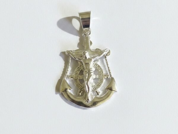 eaahzqoozxmcjrdw0w1l.jpg Colgante de Plata con Diseño Marítimo