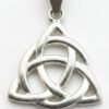 piohpg5aahvuu2v4xxow.jpg Colgante Triqueta en Plata de Ley .925