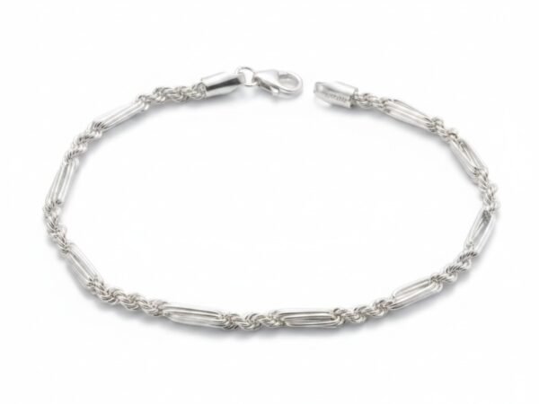 tgvoc4rrkichlxsxixsm.jpg Pulsera Minimalista de Plata de Ley .925