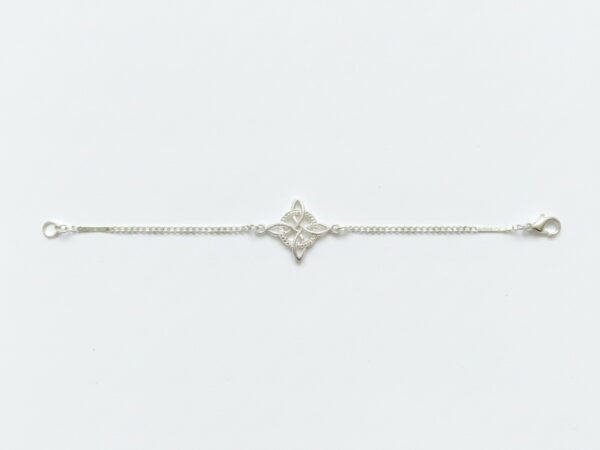 wxyvqjurtde5f9kvyzsi.jpg Pulsera Celta Nudo De Bruja de Plata .925