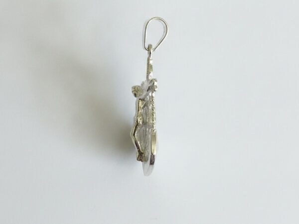 xlgqir8xp3kanul8jteu.jpg Colgante de Plata con Diseño Marítimo